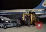 Standbild Jacqueline Kennedy Andrews Air Force Base Maryland USA, 1963, aus Sekunde 49 historischem Filmmaterial Videoclip 65675039232