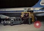 Standbild Jacqueline Kennedy Andrews Air Force Base Maryland USA, 1963, aus Sekunde 58 historischem Filmmaterial Videoclip 65675039232