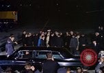 Standbild Präsident Lyndon B Johnson Andrews Air Force Base Maryland USA, 1963, aus Sekunde 10 historischem Filmmaterial Videoclip 65675039233