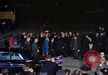 Standbild Präsident Lyndon B Johnson Andrews Air Force Base Maryland USA, 1963, aus Sekunde 11 historischem Filmmaterial Videoclip 65675039233