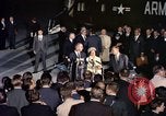 Standbild Präsident Lyndon B Johnson Andrews Air Force Base Maryland USA, 1963, aus Sekunde 62 historischem Filmmaterial Videoclip 65675039233