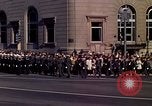 Image John Kennedy's cortège funèbre Washington DC USA, 1963, de la seconde 22 séquences d'archives historiques vidéo 65675039240