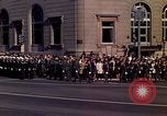 Image John Kennedy's cortège funèbre Washington DC USA, 1963, de la seconde 27 séquences d'archives historiques vidéo 65675039240