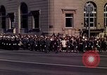 Image John Kennedy's cortège funèbre Washington DC USA, 1963, de la seconde 31 séquences d'archives historiques vidéo 65675039240