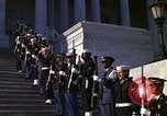 Standbild John Kennedy's Trauerzug Washington DC USA, 1963, aus Sekunde 35 historischem Filmmaterial Videoclip 65675039241