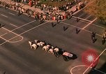 Immagine di John Kennedy è il corteo funebre Washington DC USA, 1963, secondo 58 filmato di repertorio 65675039242
