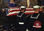 Immagine di Il corteo funebre di John Kennedy Washington DC USA, 1963, secondo 37 filmato di repertorio 65675039248