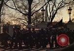 Immagine di John Kennedy è il corteo funebre Washington DC USA, 1963, secondo 18 filmato di repertorio 65675039249