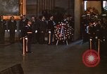 Immagine di Bandiera-drappeggiato scrigno di John Kennedy Washington DC USA, 1963, secondo 25 filmato di repertorio 65675039258