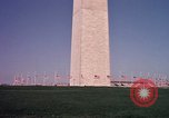 Standbild Flagge auf Halbmast Washington DC USA, 1963, aus Sekunde 17 historischem Filmmaterial Videoclip 65675039277