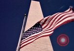 Standbild Flagge auf Halbmast Washington DC USA, 1963, aus Sekunde 52 historischem Filmmaterial Videoclip 65675039277