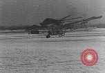 Standbild De Bothezat Hubschrauber Dayton Ohio USA, 1923, aus Sekunde 33 historischem Filmmaterial Videoclip 65675039281