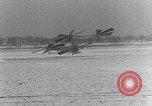 Standbild De Bothezat Hubschrauber Dayton Ohio USA, 1923, aus Sekunde 50 historischem Filmmaterial Videoclip 65675039281