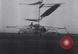 Standbild D'Ascanio D'AT3 Hubschrauber Ciampino Italien, 1930, aus Sekunde 20 historischem Filmmaterial Videoclip 65675039282