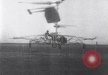 Standbild D'Ascanio D'AT3 Hubschrauber Ciampino Italien, 1930, aus Sekunde 22 historischem Filmmaterial Videoclip 65675039282