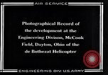 Standbild De Bothezat Hubschrauber Dayton Ohio USA, 1921, aus Sekunde 14 historischem Filmmaterial Videoclip 65675039283