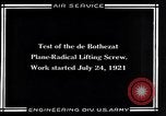 Standbild De Bothezat Hubschrauber Dayton Ohio USA, 1921, aus Sekunde 30 historischem Filmmaterial Videoclip 65675039283