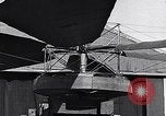 Standbild De Bothezat Hubschrauber Dayton Ohio USA, 1921, aus Sekunde 51 historischem Filmmaterial Videoclip 65675039283