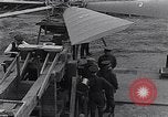 Standbild De Bothezat Helikopter test Dayton Ohio USA, 1922, aus Sekunde 28 historischem Filmmaterial Videoclip 65675039284