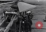 Standbild De Bothezat Helikopter test Dayton Ohio USA, 1922, aus Sekunde 36 historischem Filmmaterial Videoclip 65675039284