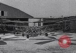 Standbild De Bothezat Hubschrauber Dayton Ohio USA, 1922, aus Sekunde 52 historischem Filmmaterial Videoclip 65675039289