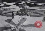 Standbild De Bothezat Hubschrauber Dayton Ohio USA, 1922, aus Sekunde 55 historischem Filmmaterial Videoclip 65675039289