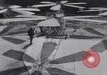 Standbild De Bothezat Hubschrauber Dayton Ohio USA, 1922, aus Sekunde 59 historischem Filmmaterial Videoclip 65675039289