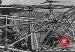 Immagine di Il Professor George De Bothezat McCook Field Dayton Ohio USA, 1922, secondo 26 filmato di repertorio 65675039290