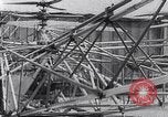 Immagine di Il Professor George De Bothezat McCook Field Dayton Ohio USA, 1922, secondo 31 filmato di repertorio 65675039290