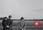 Immagine di Edsel Ford Santa Monica California USA, 1941, secondo 35 filmato di repertorio 65675039291