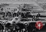 Standbild Flugzeuge B-17D Seattle Washington USA, 1941, aus Sekunde 17 historischem Filmmaterial Videoclip 65675039301