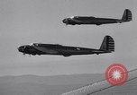 Standbild Flugzeuge B-17D Seattle Washington USA, 1941, aus Sekunde 27 historischem Filmmaterial Videoclip 65675039301