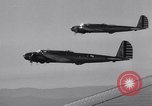 Standbild Flugzeuge B-17D Seattle Washington USA, 1941, aus Sekunde 28 historischem Filmmaterial Videoclip 65675039301