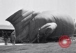 Immagine di Barrage palloncini Fort Lewis Washington USA, 1941, secondo 12 filmato di repertorio 65675039309