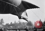 Immagine di Barrage palloncini Fort Lewis Washington USA, 1941, secondo 31 filmato di repertorio 65675039309