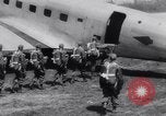 Image États-Unis 501e Bataillon Parachutiste Fort Benning Georgia USA, 1941, de la seconde 33 séquences d'archives historiques vidéo 65675039310