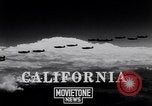 Standbild Flugzeuge Curtiss P-40C Mount Shasta California USA, 1941, aus Sekunde 3 historischem Filmmaterial Videoclip 65675039317