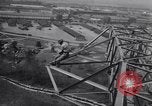 Standbild springen Turm Fort Benning Georgia USA, 1941, aus Sekunde 26 historischem Filmmaterial Videoclip 65675039320