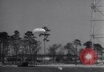 Standbild springen Turm Fort Benning Georgia USA, 1941, aus Sekunde 45 historischem Filmmaterial Videoclip 65675039320