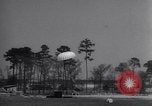 Standbild springen Turm Fort Benning Georgia USA, 1941, aus Sekunde 46 historischem Filmmaterial Videoclip 65675039320
