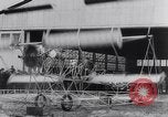 Image Igor Sikorsky VS-300 record du monde Stratford Connecticut USA, 1941, de la seconde 41 séquences d'archives historiques vidéo 65675039323