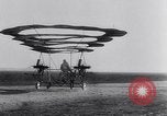 Image Igor Sikorsky VS-300 record du monde Stratford Connecticut USA, 1941, de la seconde 48 séquences d'archives historiques vidéo 65675039323