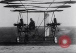 Image Igor Sikorsky VS-300 record du monde Stratford Connecticut USA, 1941, de la seconde 52 séquences d'archives historiques vidéo 65675039323