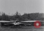 Image Igor Sikorsky VS-300 record du monde Stratford Connecticut USA, 1941, de la seconde 57 séquences d'archives historiques vidéo 65675039323