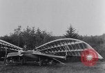 Image Igor Sikorsky VS-300 record du monde Stratford Connecticut USA, 1941, de la seconde 60 séquences d'archives historiques vidéo 65675039323