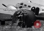 Standbild Flugzeug C-45A Wright Field Dayton Ohio USA, 1941, aus Sekunde 11 historischem Filmmaterial Videoclip 65675039326