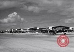Standbild Flugzeuge B-17DS Hickham Field Honolulu Hawaii USA, 1941, aus Sekunde 22 historischem Filmmaterial Videoclip 65675039330