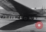 Standbild Flugzeuge Douglas B-19 Santa Monica California USA, 1941, aus Sekunde 28 historischem Filmmaterial Videoclip 65675039332
