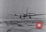 Standbild Flugzeuge Douglas B-19 Santa Monica California USA, 1941, aus Sekunde 51 historischem Filmmaterial Videoclip 65675039332