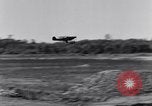Standbild Flugzeuge Bell P-39 Airacobra Niagara Falls New York USA, 1941, aus Sekunde 49 historischem Filmmaterial Videoclip 65675039336
